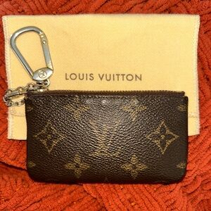 Authentic Louis Vuitton Key Pouch Chain Wallet with dust bag